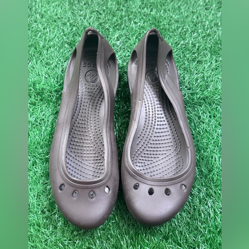 Crocs Women's Brown Slip-On Shoes Size 7